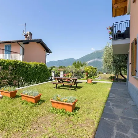 With Garden And Parking Appartement Bellagio