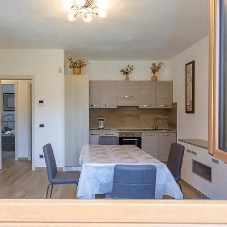 With Garden And Parking Appartement Bellagio